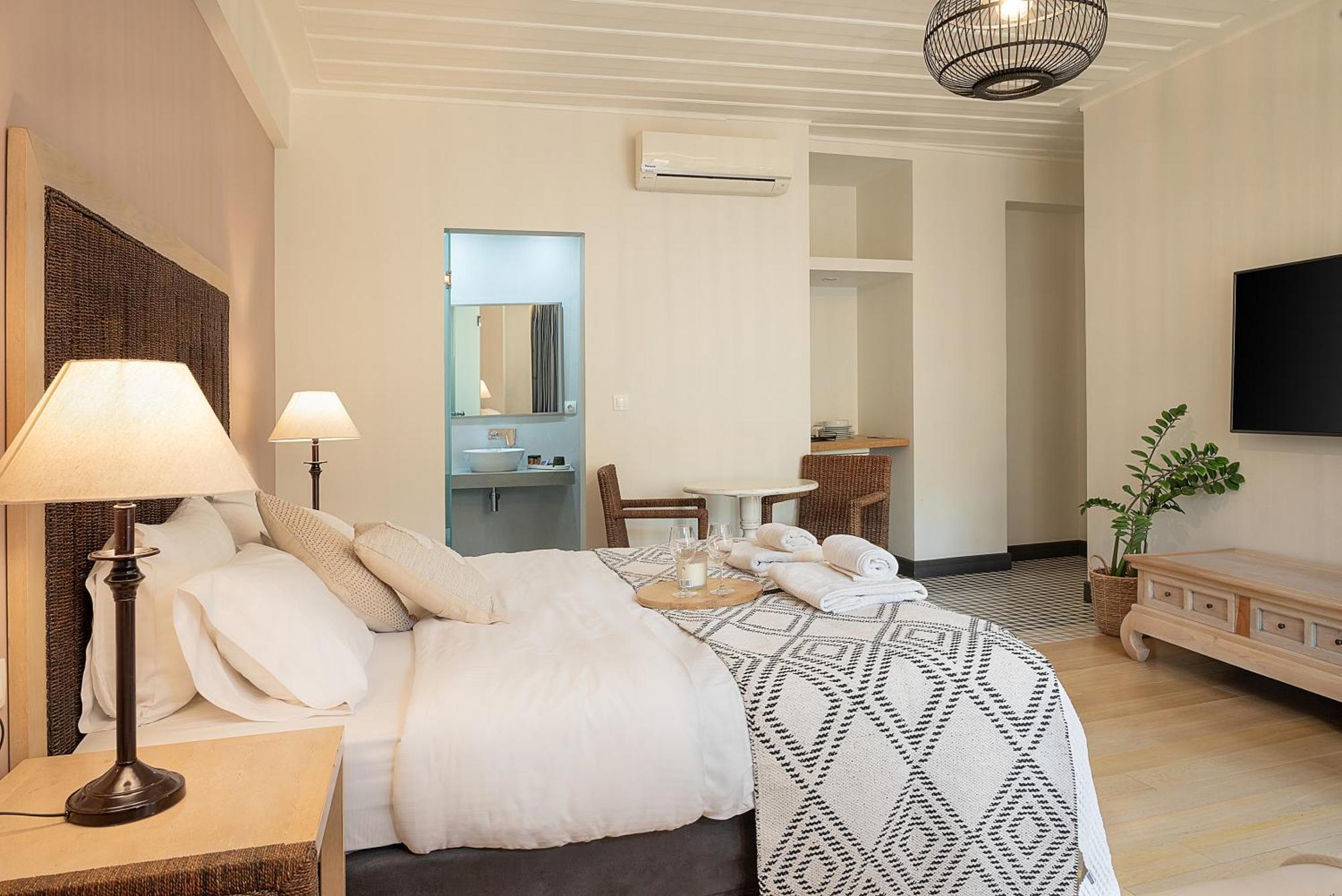 Vranas Ambiance Hotel خانيا المظهر الخارجي الصورة